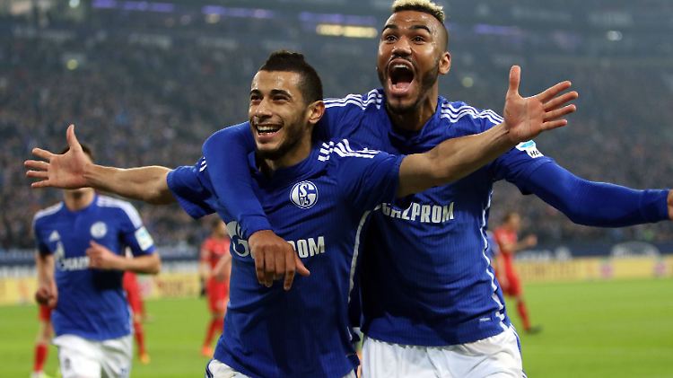 Stürmernot: Heute muss es für Schalke wohl Eric-Maxim Choupo-Moting richten.