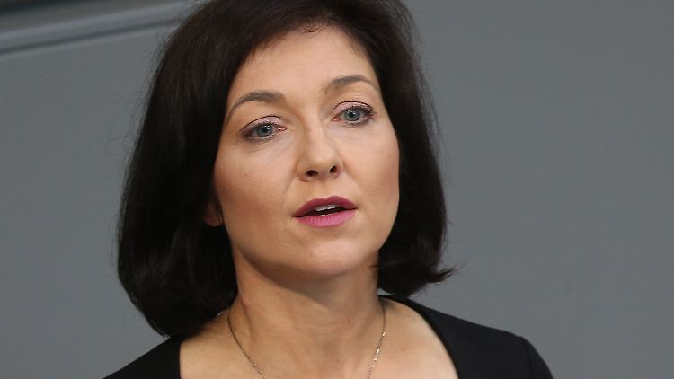 Die ehemalige CDU-Bundestagsabgeordnete Katherina Reiche führt seit einem halben Jahr den Stadtwerkeverband.