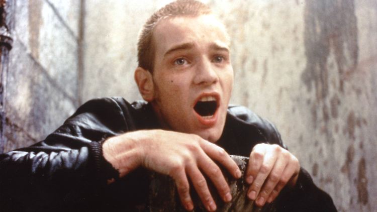 Aufgetaucht: Renton (Ewan McGregor) in der "schlimmsten Toilette Schottlands" - eine der denkwürdigsten Szenen in "Trainspotting".