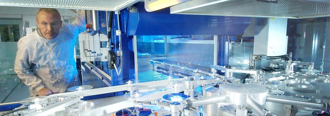 Produktion beim Kunststoff-Spezialisten Covestro.
