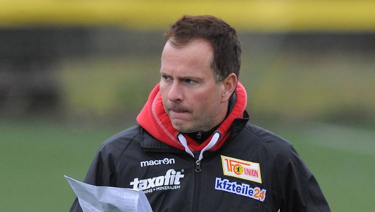 Der Trainer vom 1. FC Union Berlin, Sascha Lewandowski, ist für drei Wochen krankgeschrieben.