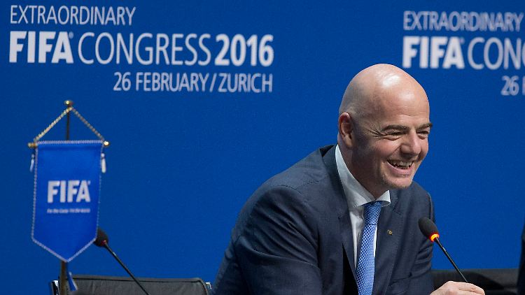 Hat gut lachen: der neue Fifa-Chef Gianni Infantino.