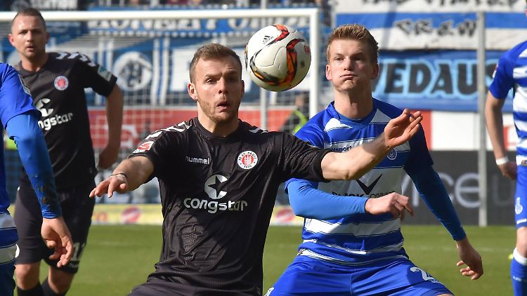 Hartes Stück Arbeit für St. Pauli an der Wedau.