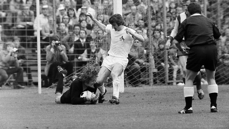 Ein inszeniertes Spektakel, das schief ging: Sepp Maier und Hannes Löhr.