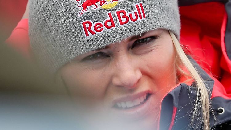 Zähneknirschend muss Lindsey Vonn erkennen: Die Gesundheit geht vor, die Saison ist vorzeitig zu Ende.