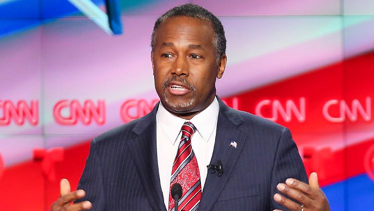 "Im Lichte der Ergebnisse des Super Tuesday sehe ich für meine weitere Kampagne keinen politischen Weg", erklärt Ben Carson.