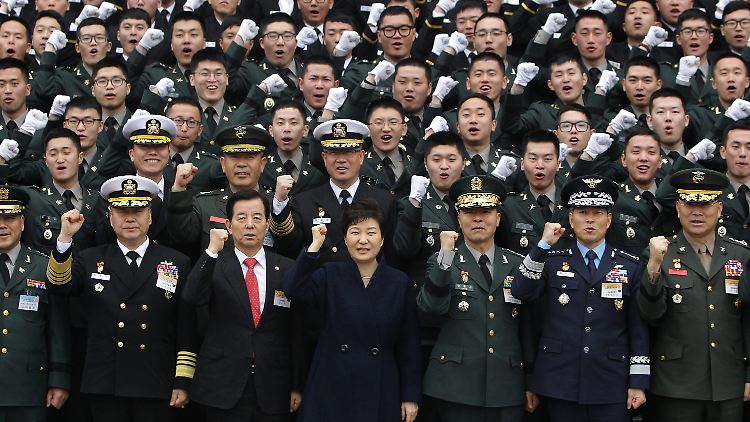 Südkoreas Präsidentin Park Geun-Hye hat Konsequenzen angekündigt.