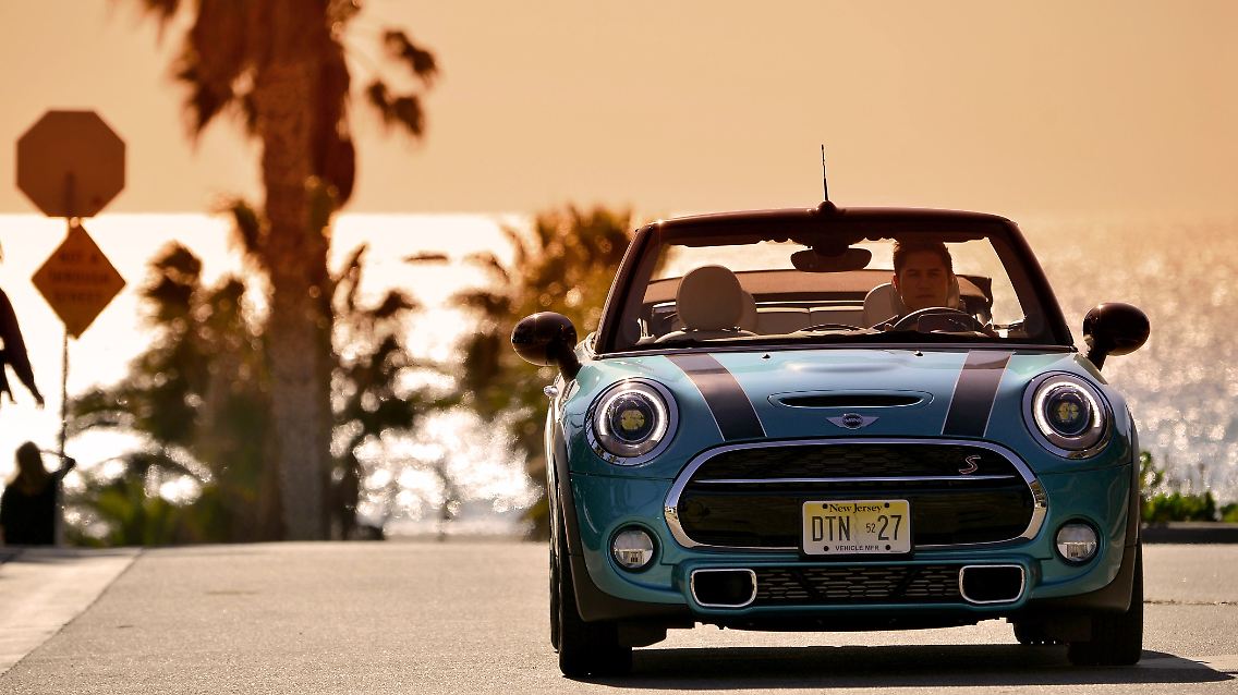 mini_one_cabrio_16216_4.jpg