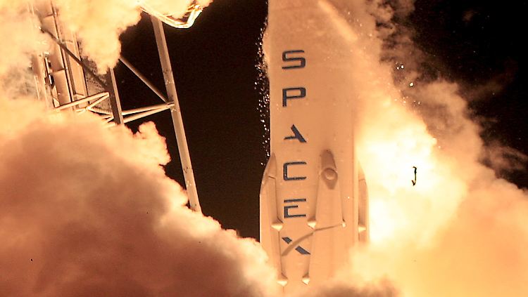 Die "Falcon-9"-Rakete startete zwar erfolgreich. Die Landung gelang jedoch nicht.