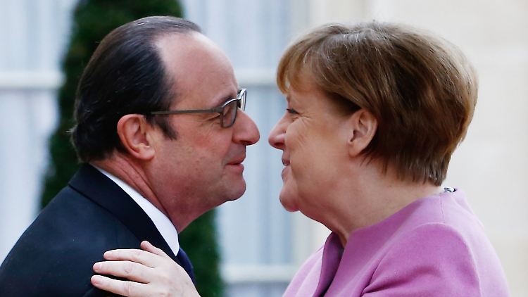 Frankreichs Premier Hollande und Kanzlerin Merkel: Deutschland bemüht sich um europäische Unterstützung in der Flüchtlingskrise.