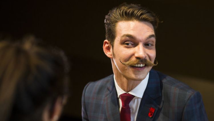 Durch den "Movember" auf den Bart gekommen: Der 32-jährige Benny Reinhold gehört zu den jüngsten Teilnehmern des Wettbewerbs.