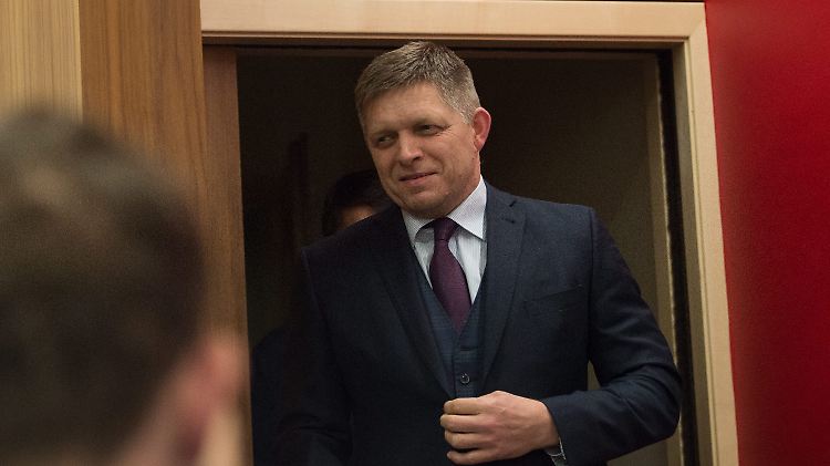 Robert Fico kann mit dem Wahlergebnis nicht zufrieden sein.