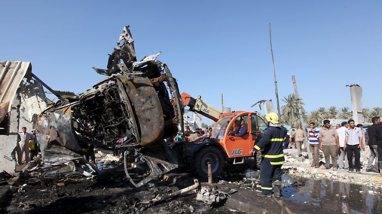 Die Detonation zerstörte den Kontrollpunkt und anliegende Häuser.