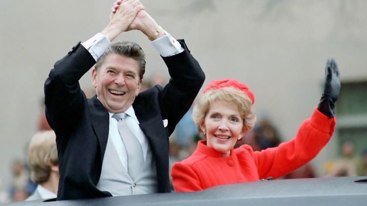Nancy und Ronald Reagan am Tag seiner Amtseinführung 1981.
