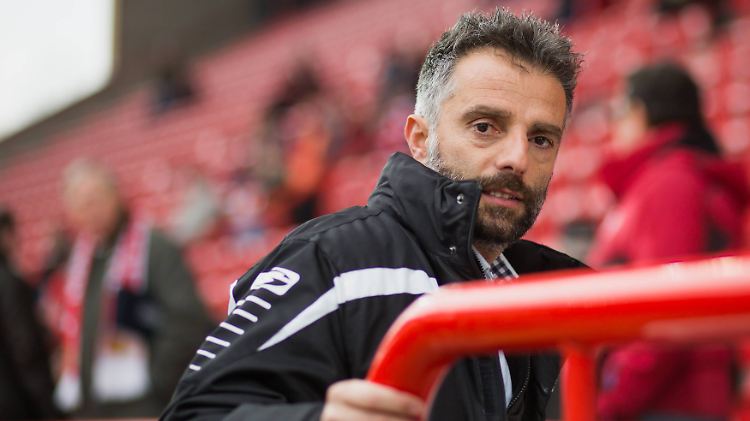 Laut Medienberichten übernimmt Tomas Oral ab Sommer Trainerstelle beim Karlsruher SC.
