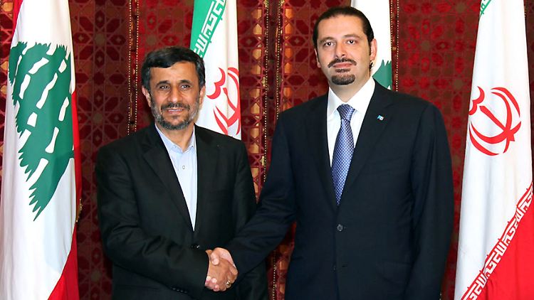 Kräftiger Händedruck: Libanons Premierminister Saad al-Hariri udn Irans Staatspräsident Mahmud Ahmadinedschad.