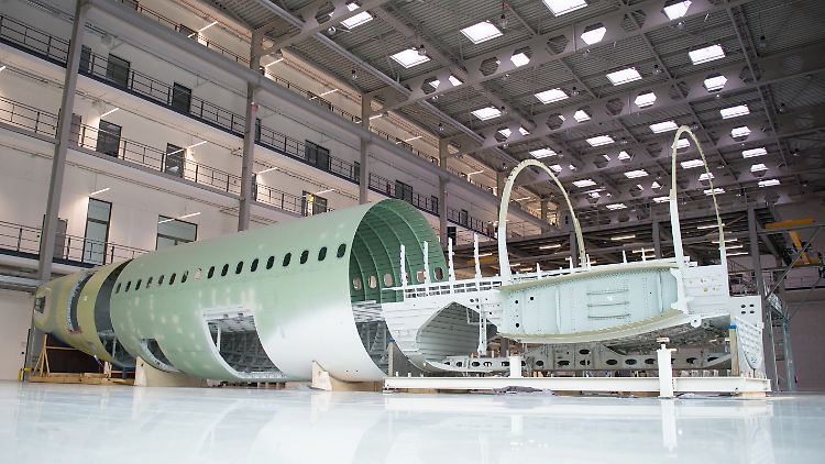 Im Zentrum für Angewandte Luftfahrtforschung (ZAL) in Hamburg. Hier wird an Konzepten für Flugzeugkabinen geforscht.