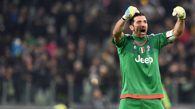 Er nähert sich der 40 und ist weiter einer der weltbesten Torhüter: Gianluigi Buffon.