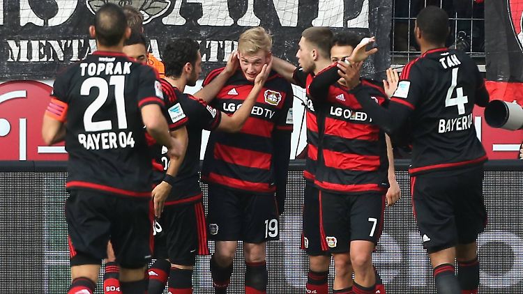 Unfreiwilliger Held des Spiels: Der junge Leverkusener Julian Brandt.