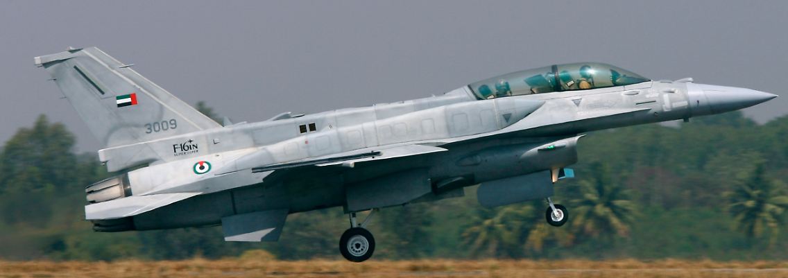 Kampfjet F-16 der Luftstreitkräfte der Vereinigten Arabischen Emirate.