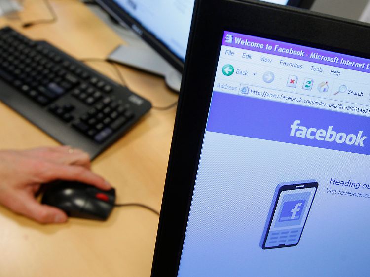 Wer mehr auf sein Profil schreibt, hat mehr Online-Freunde - sagen die Psychologen aus Hamburg.