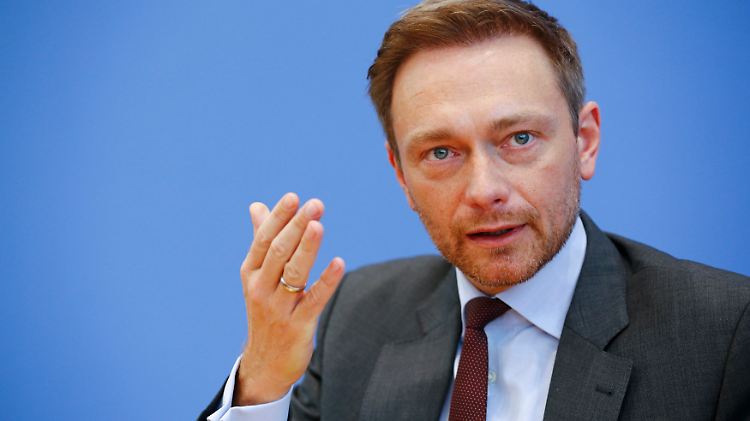 FDP-Chef Lindner hält die Krisenstrategie in Griechenland für gescheitert.