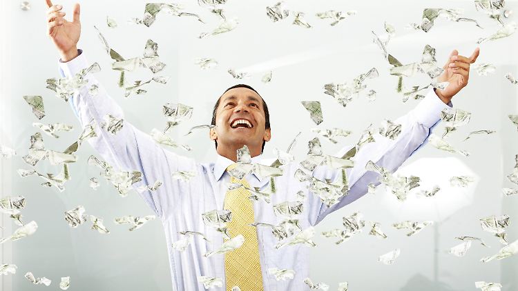 Die Vergütung der Chefs von 20 der 30 Dax-Konzerne stieg auf im Schnitt fast 5 Millionen Euro.
