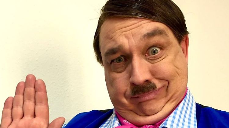 Seine Art, die AfD-Erfolge zu kommentieren: Oliver Kalkofe.