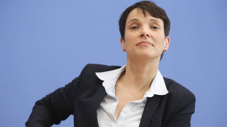 Frauke Petry pflegt lieber ihre "politische Freundschaft" zu "Front National"-Chefin Marine Le Pen.