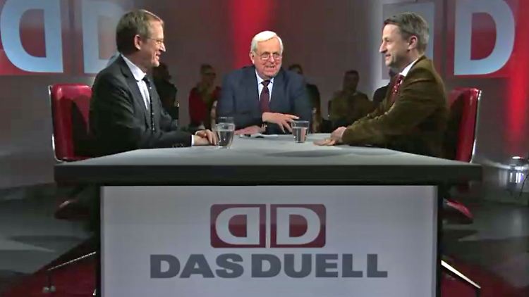 Stephan-Andreas Casdorff (l.) und Nikolaus Blome (r.) im Gespräch mit Heiner Bremer