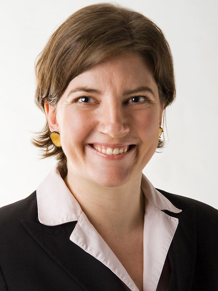 Dr. Christine Rummel-Kluge ist Fachärztin für Psychiatrie und Psychotherapie sowie Geschäftsführerin der Stiftung Deutsche Depressionshilfe.
