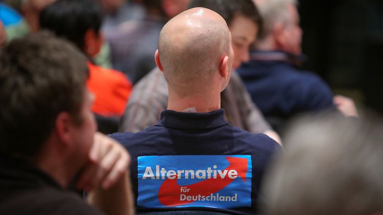 AfD-Mitglieder dürfen nicht bei der Frankfurter Awo arbeiten: Der Kreisverband Krefeld beklagt, es handele sich um ein Berufsverbot.