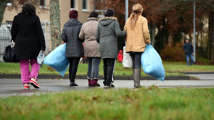 Das Familienministerium will ein Schutzkonzept für Flüchtlinge. Damit Frauen und Kinder besser vor sexuellen Übergriffen geschützt sind.