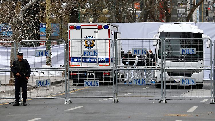 Staatspräsident Erdogan fordert jetzt als Folge aus dem Anschlag in Ankara eine breitere Definition von Terrorismus im Strafrecht.