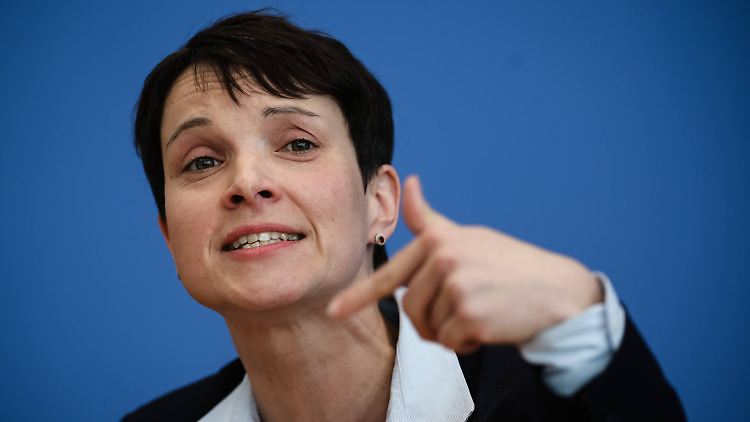 Hat sie keine Lust auf die kritischen Fragen von Dunja Hayali?