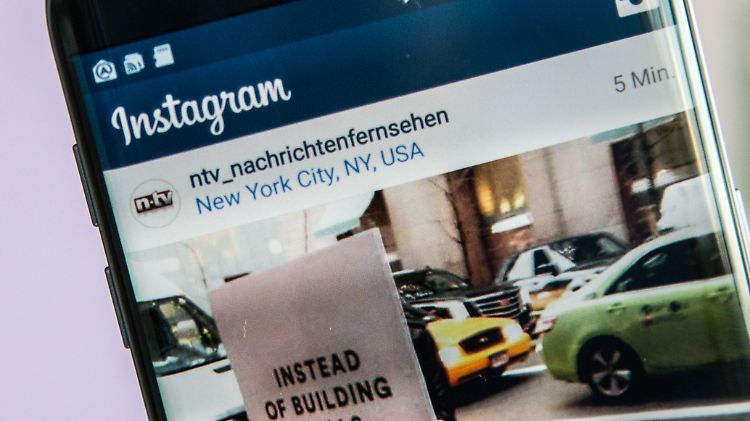 Instagram will Beiträge künftig nach Relevanz sortieren.