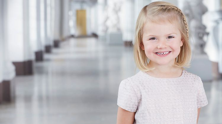 Sag mal "Cheeese": Prinzessin Estelle.