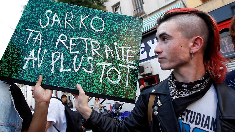 Immer mehr Jugendliche beteiligen sich an den Protesten gegen die Rentenpläne der Regierung Sarkozy.