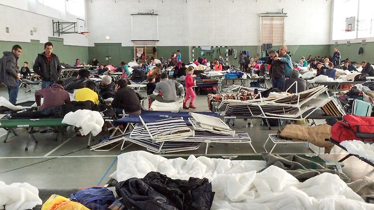 Auch in Niedersachsen wurde viele Flüchtlinge in Turnhallen untergebracht.