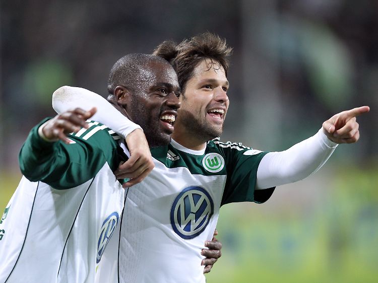 Hier war die VfL-Welt noch in Ordnung: Diego hat soeben zum 1:0 getroffen, wir schreiben die 9. Minute.