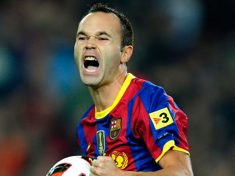 Glücksgefühl nach dem Ausgleich: Andres Iniesta feiert das 1:1 gegen Valencia.