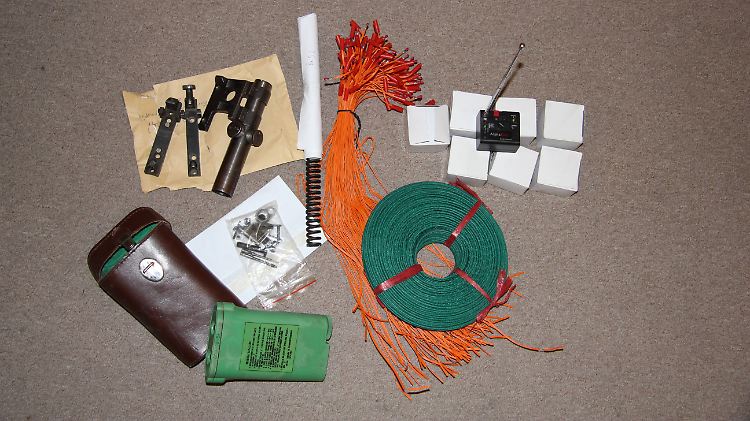 Diese Utensilien zum Bau einer Bombe wurden im Jahr 2012 bei einem polnischen Wissenschaftler gefunden - er soll einen Bombenanschlag gegen führende Politiker des Landes geplant haben.