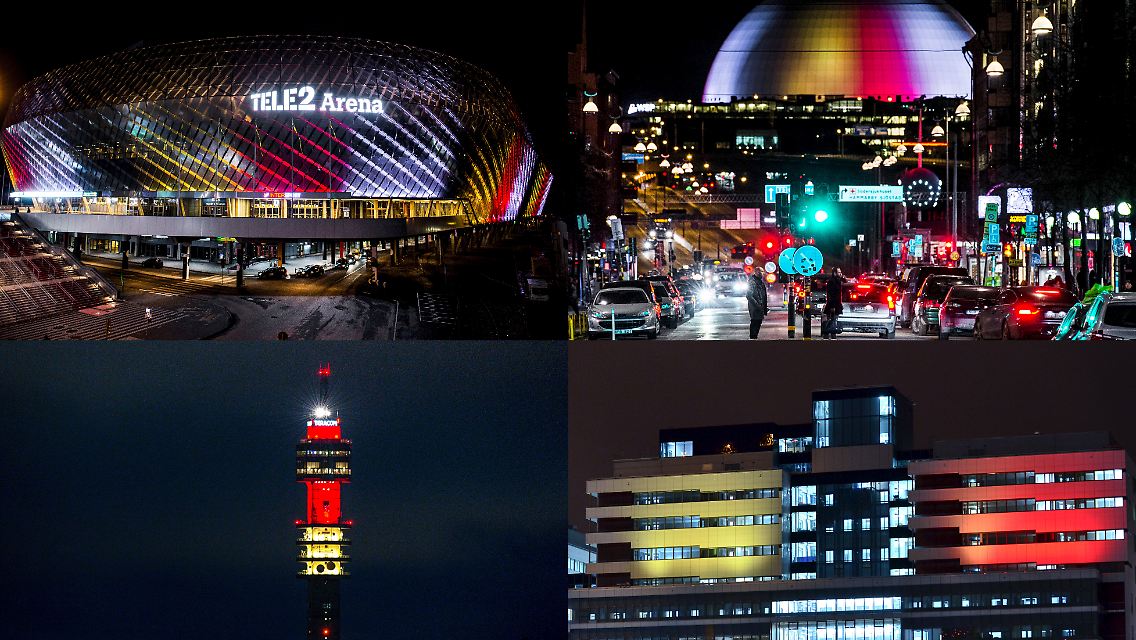 Von oben links im Uhrzeigersinn zu sehen: die Tele 2 Arena, die Ericsson Globe Arena, das Karolinska-Krankenhaus und der Kaknastornet-TV-Turm
