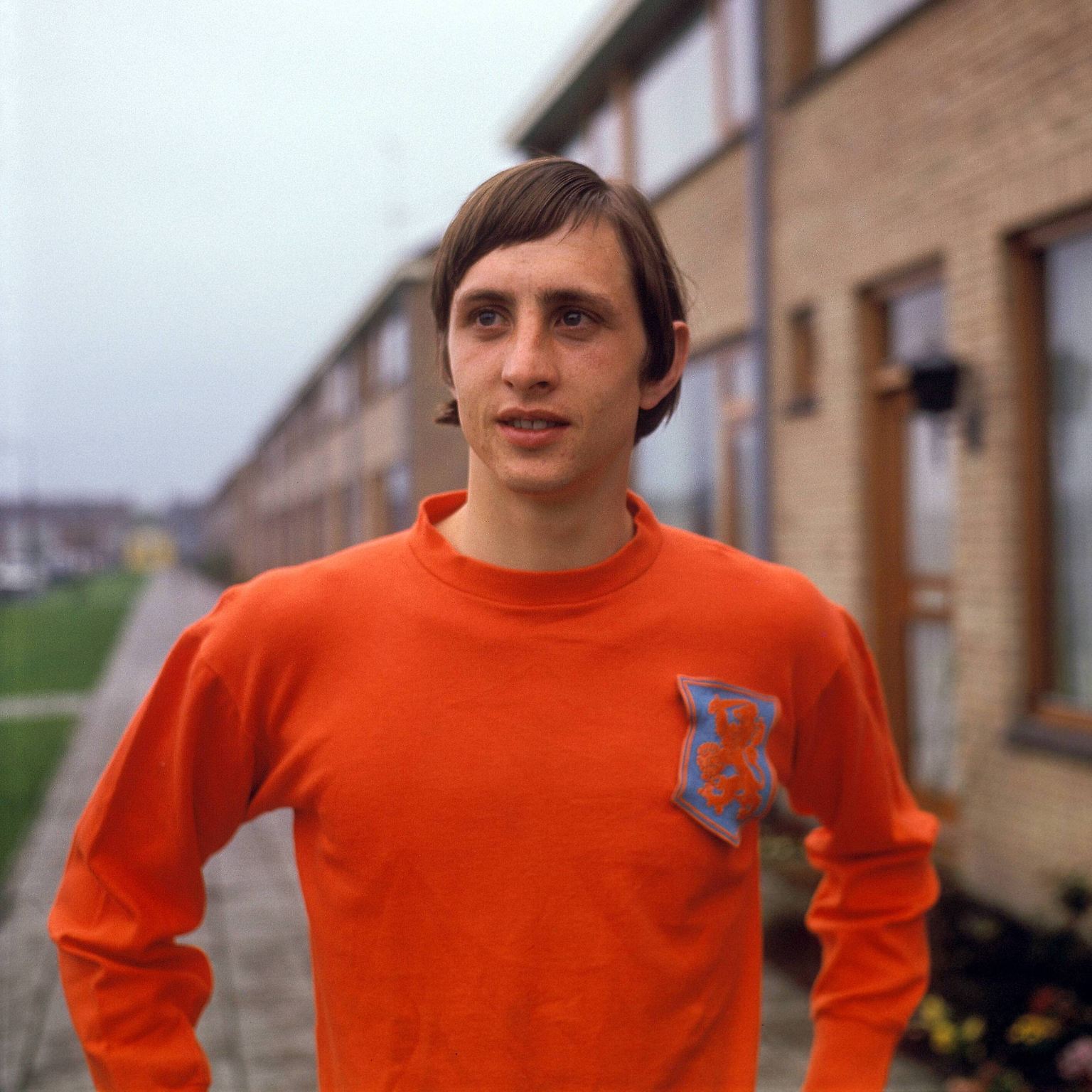 "Wir haben der Welt gezeigt, dass man Spaß daran haben konnte, Fußballer zu sein. Wir konnten lachen und hatten eine großartige Zeit. Ich stehe für eine Ära, in der bewiesen wurde, dass Fußball gleichzeitig attraktiv und erfolgreich sein kann, und außerdem sehr viel Spaß macht." (Cruyff über seine Zeit in der "Elftal")