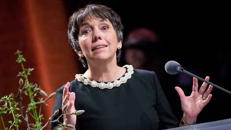 "Wir sollten unsere Freude und unseren Stolz darüber zeigen, dass wir leben können, wie wir wollen", sagt Margot Käßmann. 