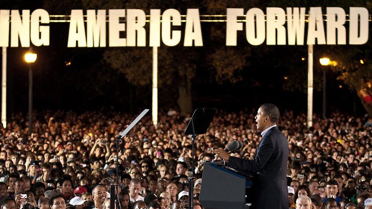 Werben um Unterstützung: Obama vor rund 35.000 Anhängern in Ohio.