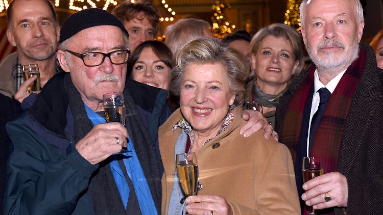 Zum 30. Geburtstag war die "Lindenstraße" live auf Sendung.