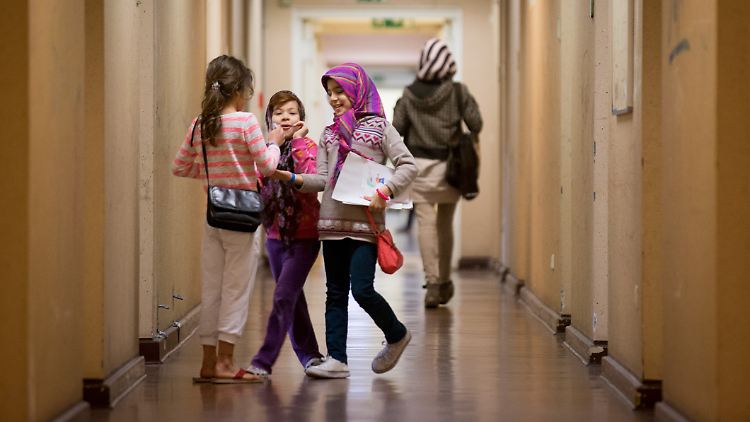 Kinder von Geflüchteten in einer Unterkunft in Berlin.