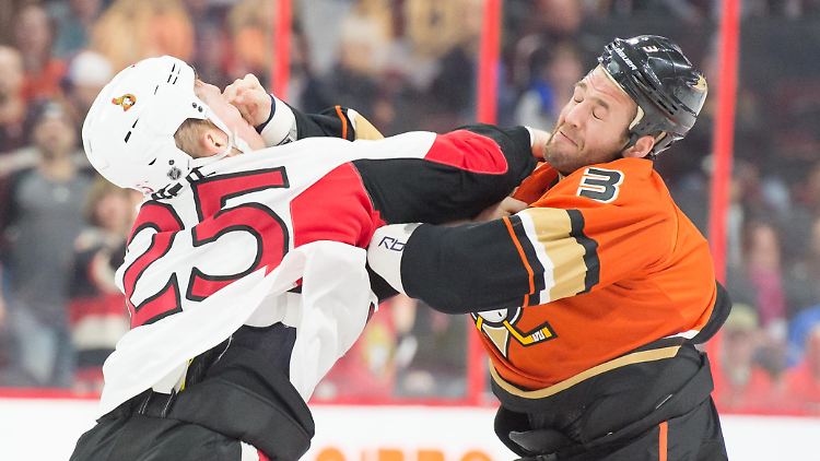 Da kann man schonmal wütend werden - erstmals seit 46 Jahren wird kein kanadischer Eishockey-Klub die NHL-Playoffs erreichen.
