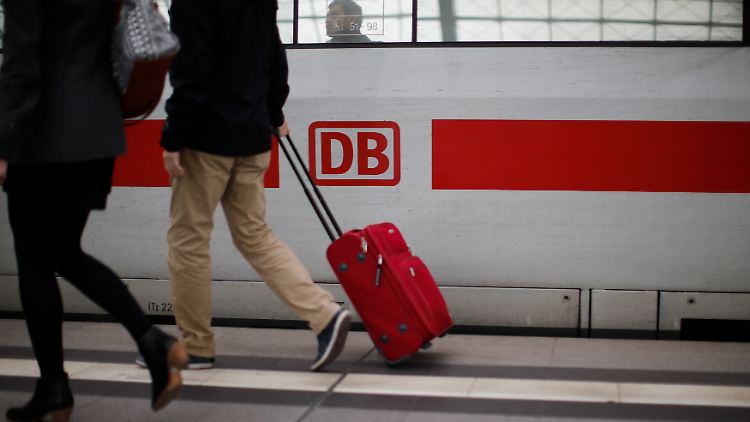 Die Deutsche Bahn will mit der Sieger-Bahncard neue Kunden anlocken.